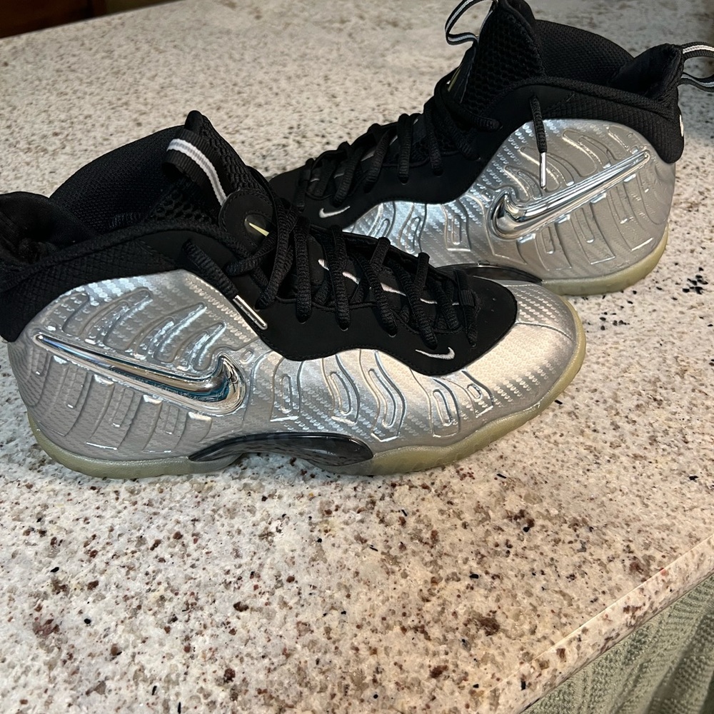 Nike Foamposite Pro Silver